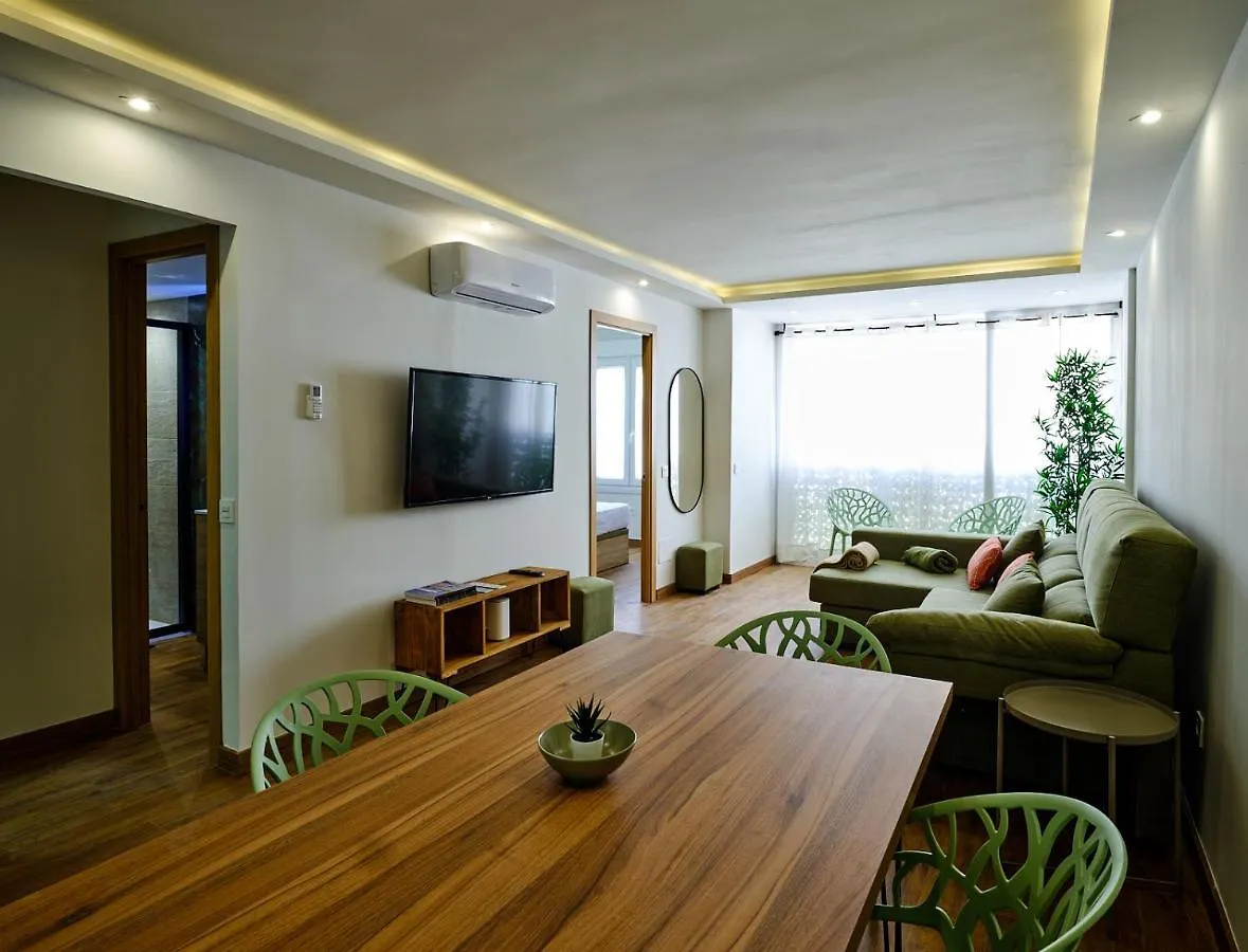 Leo Home- Bright & Centric 3 Bedrooms Apartment With Private Parking Included Malaga Spain