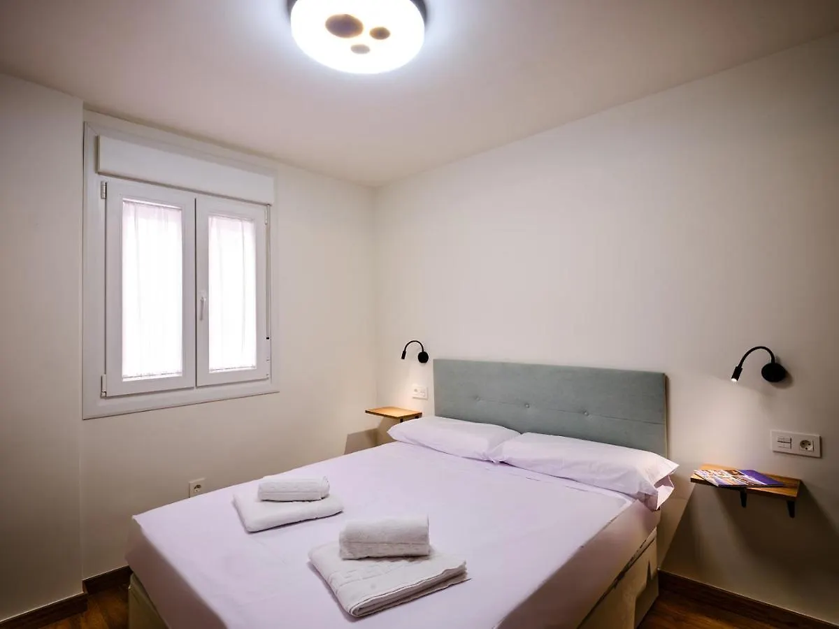 Leo Home- Bright & Centric 3 Bedrooms Apartment With Private Parking Included Malaga