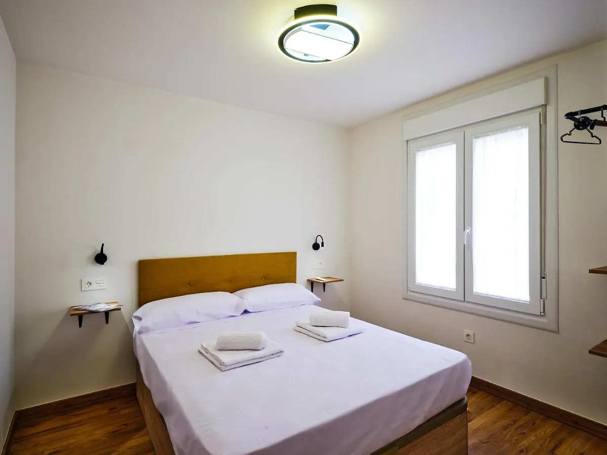 Leo Home- Bright & Centric 3 Bedrooms Apartment With Private Parking Included Malaga