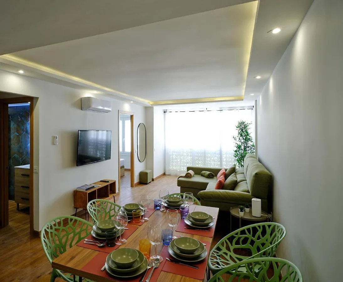 Leo Home- Bright & Centric 3 Bedrooms Apartment With Private Parking Included Málaga